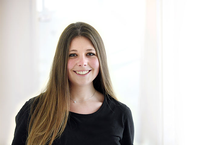 zahnarztpraxis insa lösche – alina hörschken // assistenz & prophylaxe