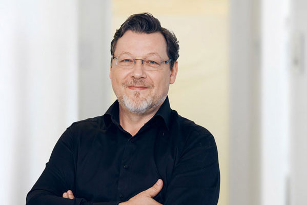 zahnarztpraxis insa lösche – torsten hass // praxismanager