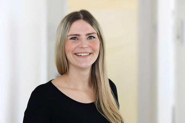 zahnarztpraxis insa lösche - nina schmitz // zahntechnikerin